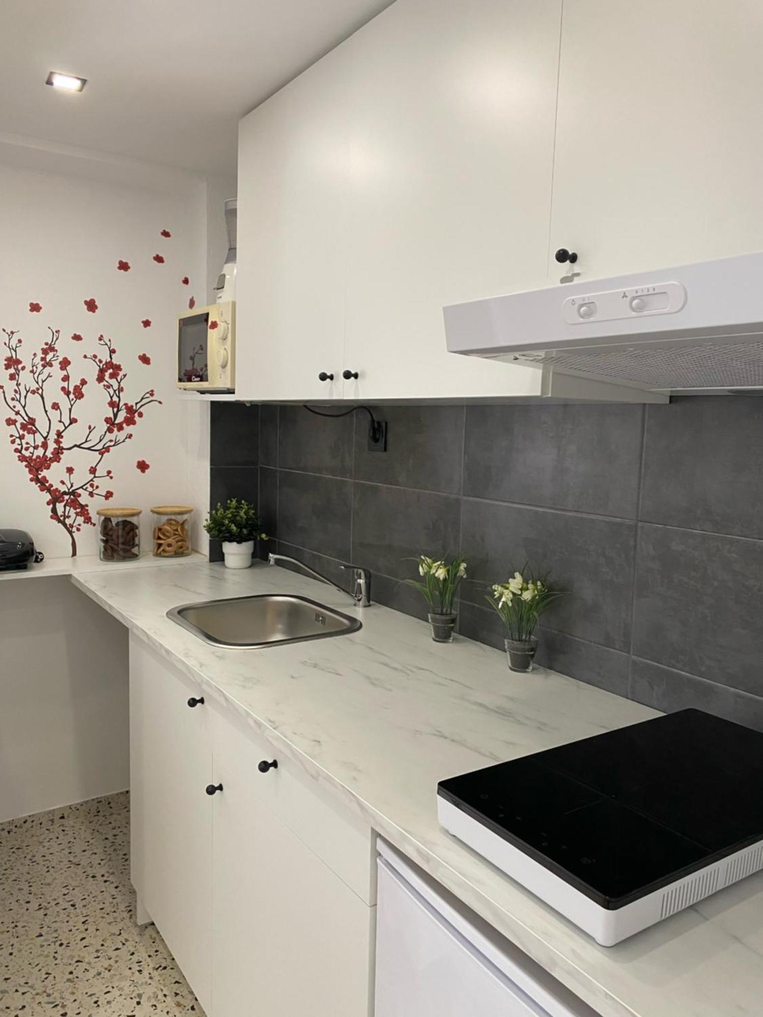 Studio Apartment Adrijana Zagreb Exterior foto